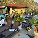 Bed & Breakfast Panorama Near The Old Bazaar