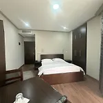 Panorama Near The Old Bazaar Bed & Breakfast 3*