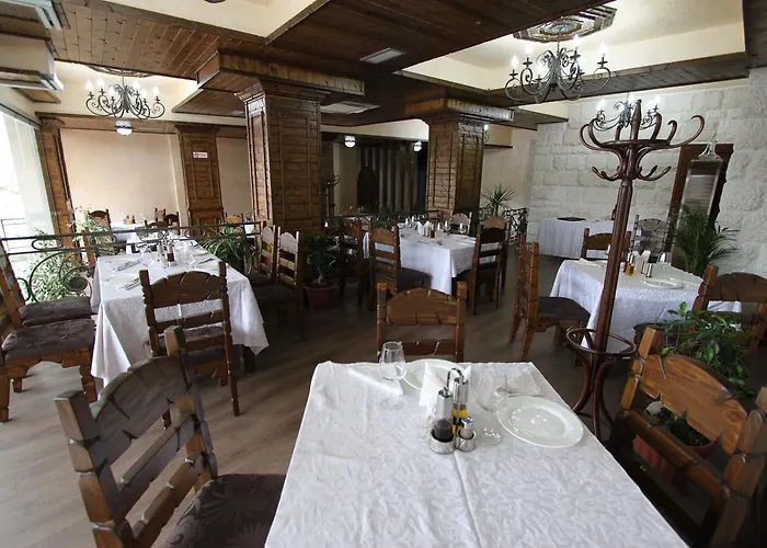 Panorama Near The Old Bazaar 3*