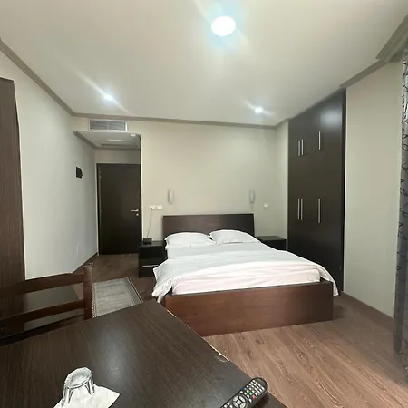 Panorama Near The Old Bazaar Panzió 3*